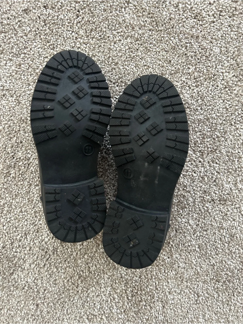 Girls Kids Patent Black Chain Lug Sole Loafers Size 11